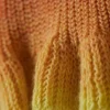 Pantalones cortos de punto con efecto dip-dye y talle bajo – Naranja y amarillo Pantalones cortos de punto con efecto dip-dye y talle bajo – Naranja y amarillo