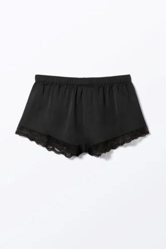 Pantalones cortos de satén con encaje – Negro
