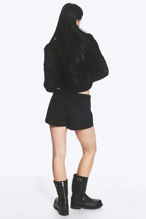 Pantalones cortos de traje de talle bajo – Negro Pantalones cortos de traje de talle bajo – Negro