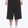 Pantalones cortos de traje de talle bajo y corte holgado – Negro Pantalones cortos de traje de talle bajo y corte holgado – Negro