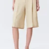 Pantalones cortos de traje holgados de talle bajo y largo tres cuartos – Beige claro Pantalones cortos de traje holgados de talle bajo y largo tres cuartos – Beige claro