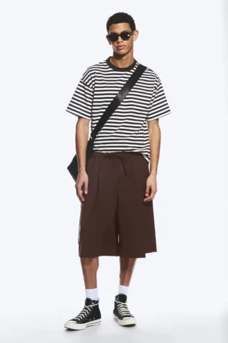 Pantalones cortos de traje holgados de talle medio – Marrón oscuro