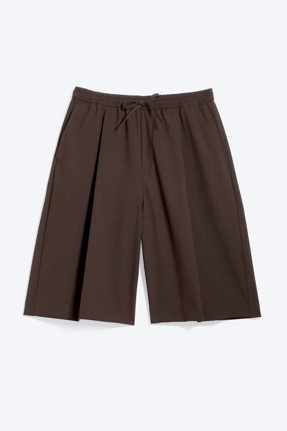 Pantalones cortos de traje holgados de talle medio – Marrón oscuro Pantalones cortos de traje holgados de talle medio – Marrón oscuro