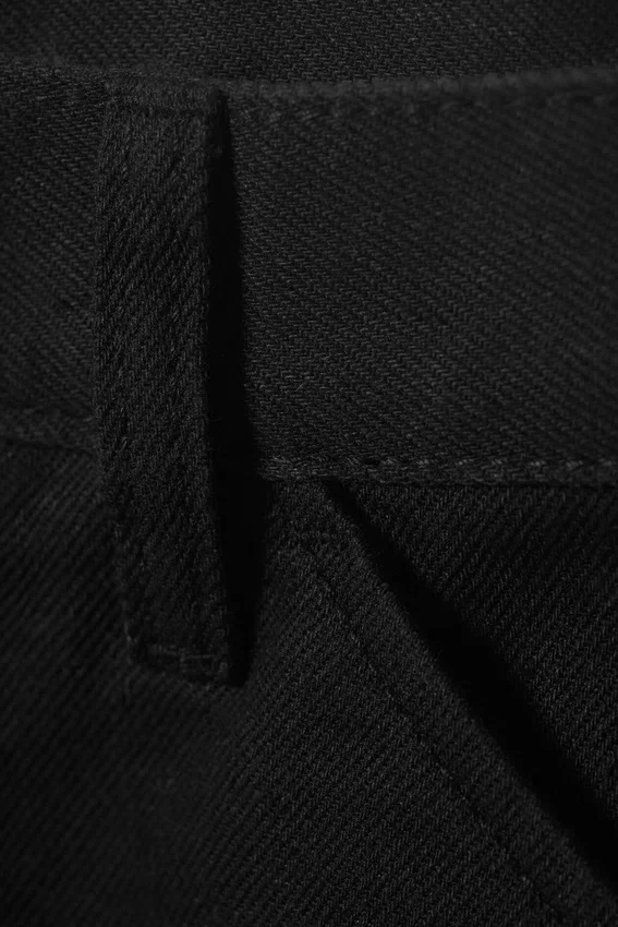 Pantalones cortos holgados Astro Loose Baggy de mezcla de lino – Negro Pantalones cortos holgados Astro Loose Baggy de mezcla de lino – Negro