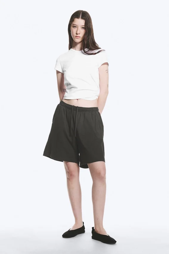 Pantalones cortos holgados de jersey sin cremallera – Gris oscuro Pantalones cortos holgados de jersey sin cremallera – Gris oscuro