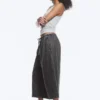 Pantalones cortos holgados de talle bajo – Gris oscuro Pantalones cortos holgados de talle bajo – Gris oscuro