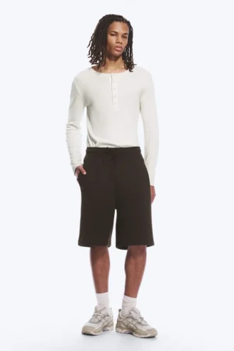 Pantalones cortos holgados de tejido scuba – Marrón oscuro Pantalones cortos holgados de tejido scuba – Marrón oscuro