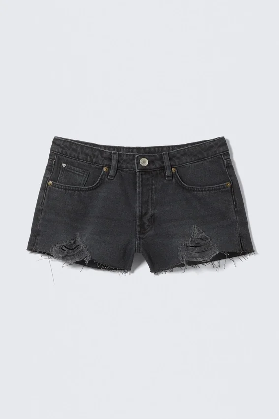 Pantalones cortos vaqueros de talle bajo con bajo sin rematar – Azul ahumado – Azul oscuro Pantalones cortos vaqueros de talle bajo con bajo sin rematar – Azul ahumado – Azul oscuro
