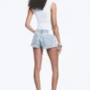 Pantalones cortos vaqueros de talle bajo con flecos Venus – Azul sueño – Azul claro Pantalones cortos vaqueros de talle bajo con flecos Venus – Azul sueño – Azul claro