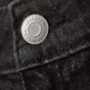 Pantalones cortos vaqueros de talle bajo con flecos Venus – Chelsea Black – Negro Pantalones cortos vaqueros de talle bajo con flecos Venus – Chelsea Black – Negro