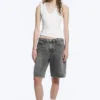 Pantalones cortos vaqueros de talle bajo Monterey – Gris desgastado – Gris Pantalones cortos vaqueros de talle bajo Monterey – Gris desgastado – Gris