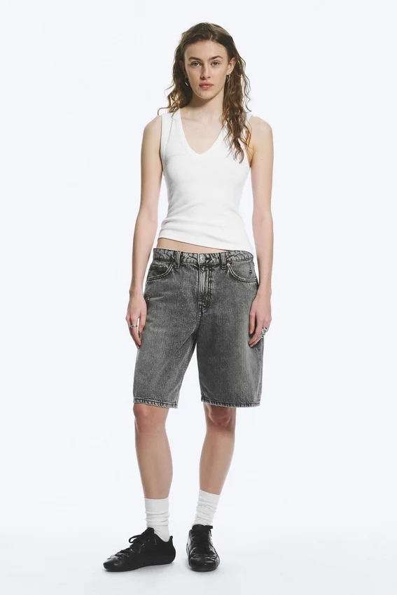 Pantalones cortos vaqueros de talle bajo Monterey – Gris desgastado – Gris Pantalones cortos vaqueros de talle bajo Monterey – Gris desgastado – Gris