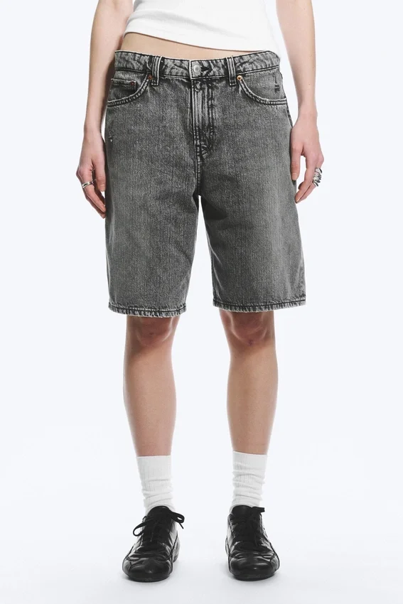 Pantalones cortos vaqueros de talle bajo Monterey – Gris desgastado – Gris Pantalones cortos vaqueros de talle bajo Monterey – Gris desgastado – Gris