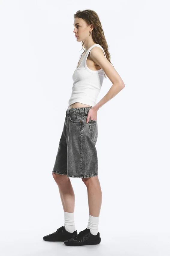 Pantalones cortos vaqueros de talle bajo Monterey – Gris desgastado – Gris Pantalones cortos vaqueros de talle bajo Monterey – Gris desgastado – Gris