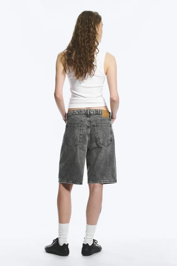 Pantalones cortos vaqueros de talle bajo Monterey – Gris desgastado – Gris Pantalones cortos vaqueros de talle bajo Monterey – Gris desgastado – Gris