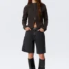 Pantalones cortos vaqueros de talle bajo Monterey – Negro ajustado