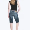 Pantalones cortos vaqueros de talle bajo Planet Slim – Blue Hymn – Azul medio Pantalones cortos vaqueros de talle bajo Planet Slim – Blue Hymn – Azul medio