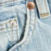 Pantalones cortos vaqueros de talle bajo y largo hasta la rodilla Atom – Azul Dream – Azul claro Pantalones cortos vaqueros de talle bajo y largo hasta la rodilla Atom – Azul Dream – Azul claro