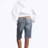 Pantalones cortos vaqueros de talle bajo y largo hasta la rodilla Atom – Azul Redondo – Azul medio Pantalones cortos vaqueros de talle bajo y largo hasta la rodilla Atom – Azul Redondo – Azul medio