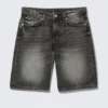 Pantalones cortos vaqueros de talle bajo y pierna ancha Imoo – Haunted Black – Negro Pantalones cortos vaqueros de talle bajo y pierna ancha Imoo – Haunted Black – Negro