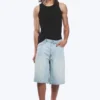 Pantalones cortos vaqueros de talle medio, holgados y con pinzas – Dream Blue – Azul claro Pantalones cortos vaqueros de talle medio, holgados y con pinzas – Dream Blue – Azul claro