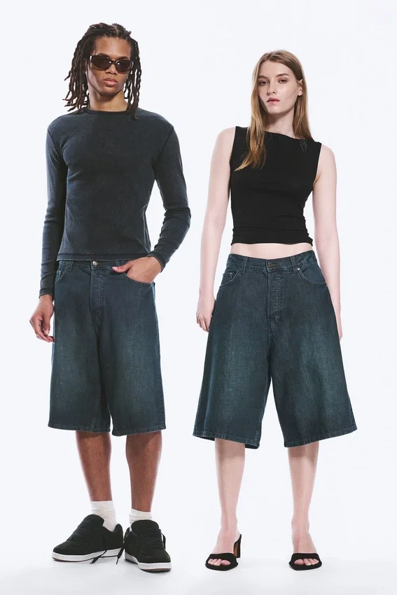 Pantalones cortos vaqueros holgados de talle medio Astro Loose Baggy – Azul lago – Azul medio Pantalones cortos vaqueros holgados de talle medio Astro Loose Baggy – Azul lago – Azul medio