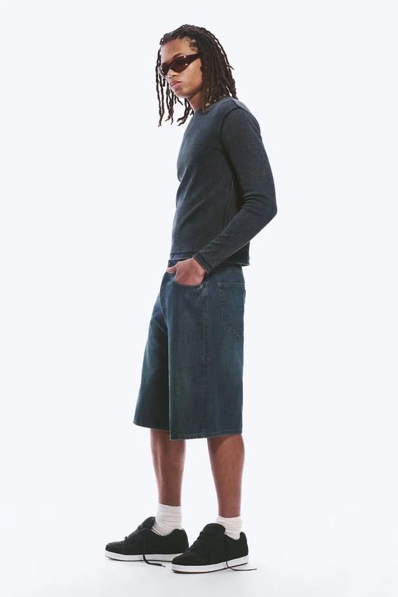 Pantalones cortos vaqueros holgados de talle medio Astro Loose Baggy – Azul lago – Azul medio Pantalones cortos vaqueros holgados de talle medio Astro Loose Baggy – Azul lago – Azul medio