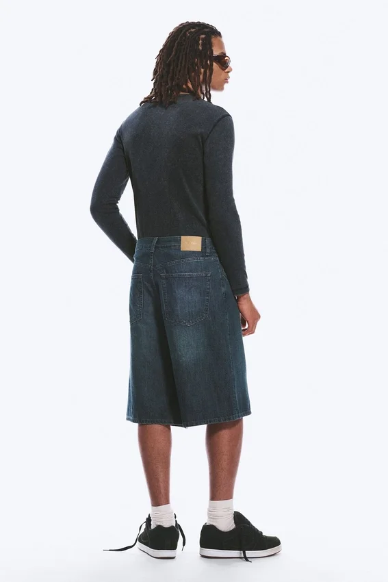 Pantalones cortos vaqueros holgados de talle medio Astro Loose Baggy – Azul lago – Azul medio Pantalones cortos vaqueros holgados de talle medio Astro Loose Baggy – Azul lago – Azul medio