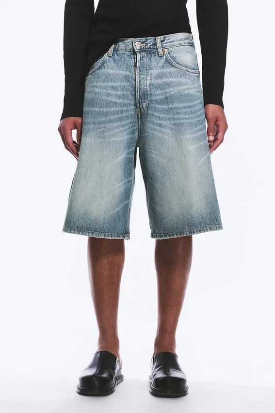 Pantalones cortos vaqueros holgados de talle medio Astro Loose Baggy – Azul Stream – Azul medio Pantalones cortos vaqueros holgados de talle medio Astro Loose Baggy – Azul Stream – Azul medio
