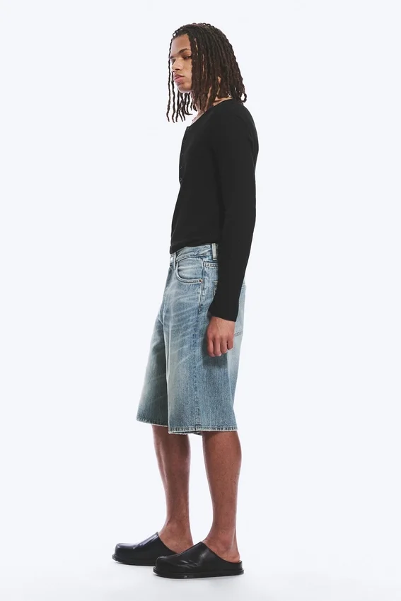 Pantalones cortos vaqueros holgados de talle medio Astro Loose Baggy – Azul Stream – Azul medio Pantalones cortos vaqueros holgados de talle medio Astro Loose Baggy – Azul Stream – Azul medio