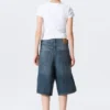 Pantalones cortos vaqueros holgados de talle medio Astro Loose Baggy – Blue Hymn – Azul medio Pantalones cortos vaqueros holgados de talle medio Astro Loose Baggy – Blue Hymn – Azul medio