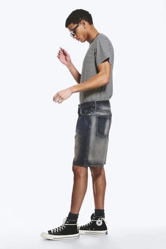 Pantalones cortos vaqueros holgados de talle medio Galaxy – Azul láser – Azul medio Pantalones cortos vaqueros holgados de talle medio Galaxy – Azul láser – Azul medio