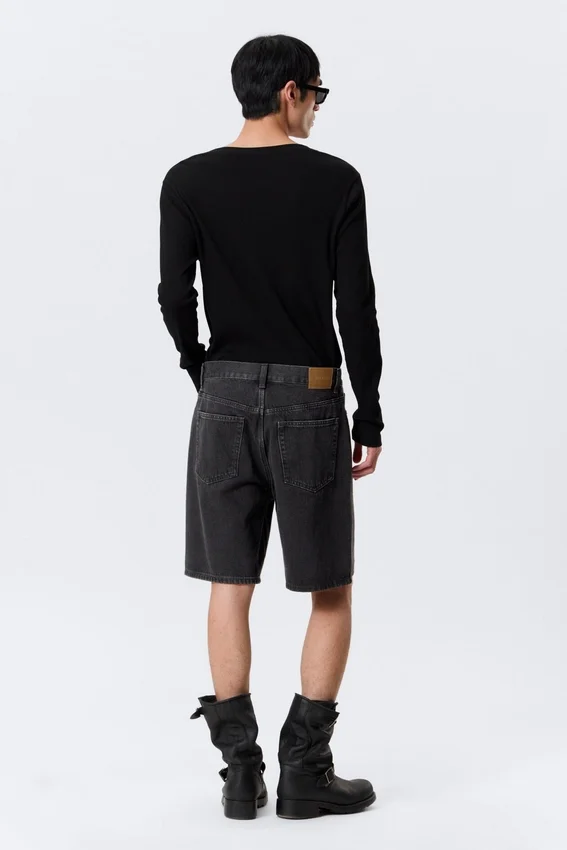 Pantalones cortos vaqueros holgados de talle medio Galaxy – Tuned Black Pantalones cortos vaqueros holgados de talle medio Galaxy – Tuned Black