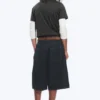 Pantalones cortos vaqueros holgados de tiro medio Void – Blue Rinse – Azul oscuro Pantalones cortos vaqueros holgados de tiro medio Void – Blue Rinse – Azul oscuro