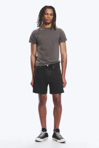 Pantalones cortos vaqueros holgados hasta la mitad del muslo – Tuned Black – Negro Pantalones cortos vaqueros holgados hasta la mitad del muslo – Tuned Black – Negro