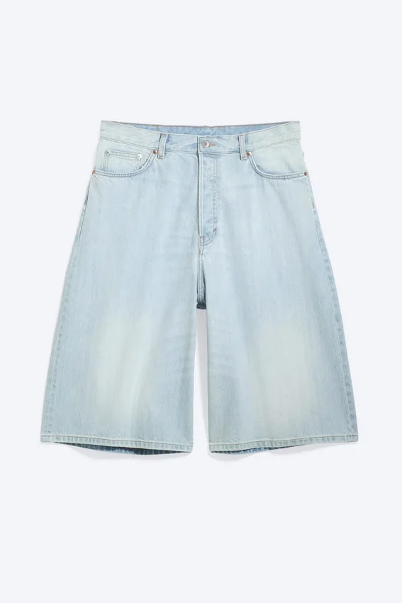 Pantalones cortos vaqueros largos holgados de talle medio Void – Azul fantasma – Azul claro Pantalones cortos vaqueros largos holgados de talle medio Void – Azul fantasma – Azul claro