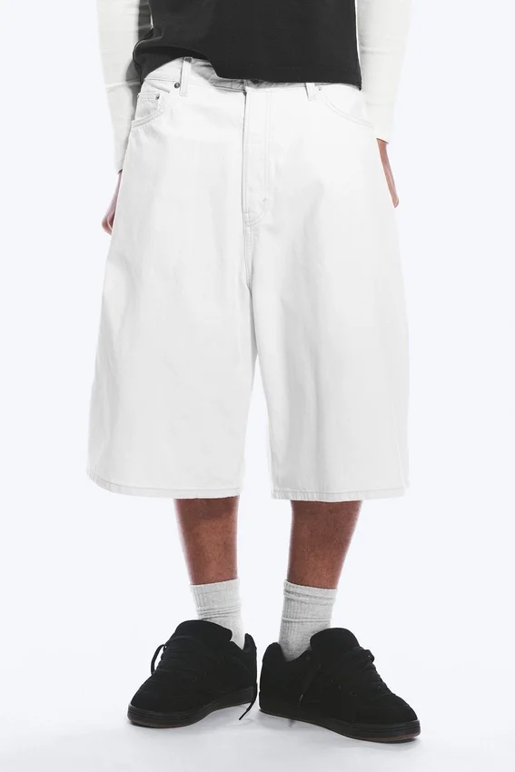 Pantalones cortos vaqueros largos holgados de talle medio Void – Blanco sucio – Blanco Pantalones cortos vaqueros largos holgados de talle medio Void – Blanco sucio – Blanco