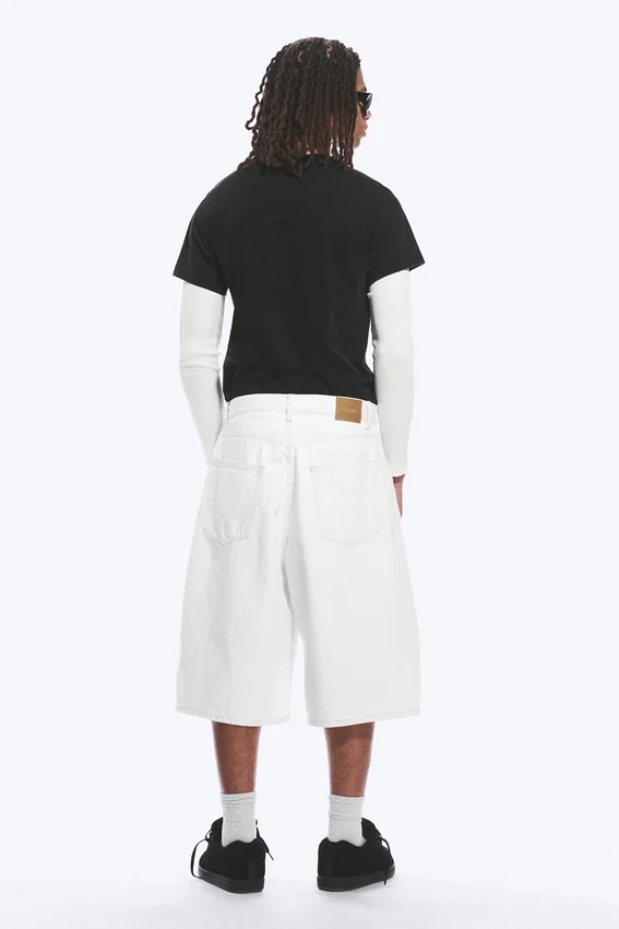 Pantalones cortos vaqueros largos holgados de talle medio Void – Blanco sucio – Blanco Pantalones cortos vaqueros largos holgados de talle medio Void – Blanco sucio – Blanco