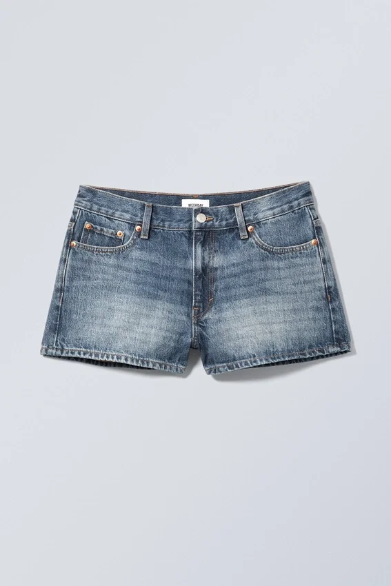 Pantalones cortos vaqueros mini de talle bajo con efecto desgastado Duchess – Azul espinela Pantalones cortos vaqueros mini de talle bajo con efecto desgastado Duchess – Azul espinela