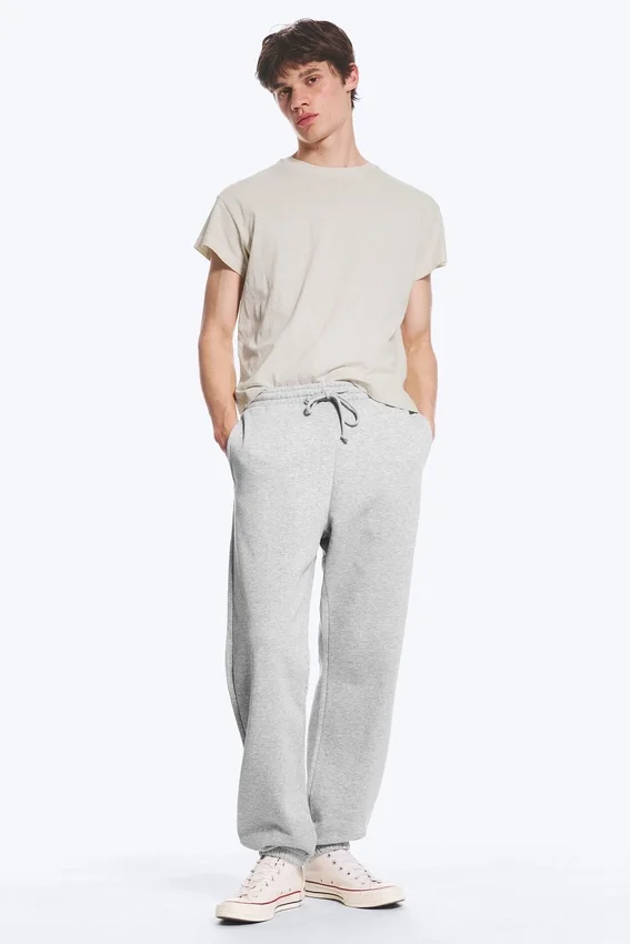 Pantalones de chándal clásicos – Gris claro difuminado Pantalones de chándal clásicos – Gris claro difuminado