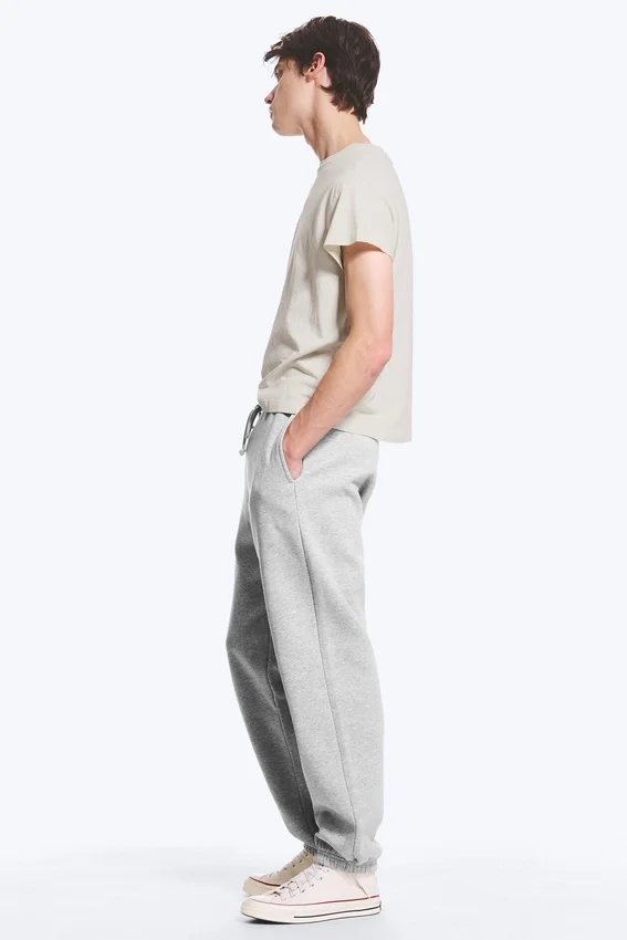 Pantalones de chándal clásicos – Gris claro difuminado Pantalones de chándal clásicos – Gris claro difuminado