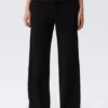 Pantalones de chándal de felpa de talle bajo – Negro Pantalones de chándal de felpa de talle bajo – Negro