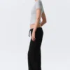 Pantalones de chándal de felpa de talle bajo – Negro Pantalones de chándal de felpa de talle bajo – Negro