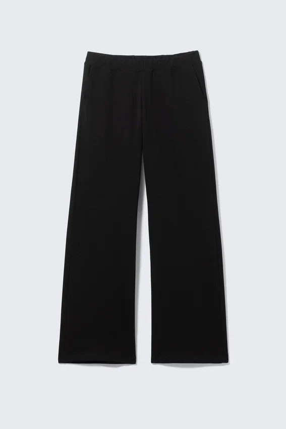 Pantalones de chándal de felpa de talle bajo – Negro Pantalones de chándal de felpa de talle bajo – Negro