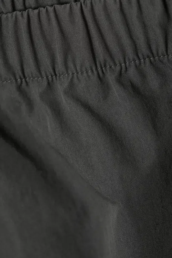 Pantalones de chándal de talle bajo, holgados y de pierna ancha – Gris oscuro Pantalones de chándal de talle bajo, holgados y de pierna ancha – Gris oscuro