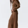 Pantalones de chándal de talle bajo, holgados y de pierna ancha – Marrón Pantalones de chándal de talle bajo, holgados y de pierna ancha – Marrón