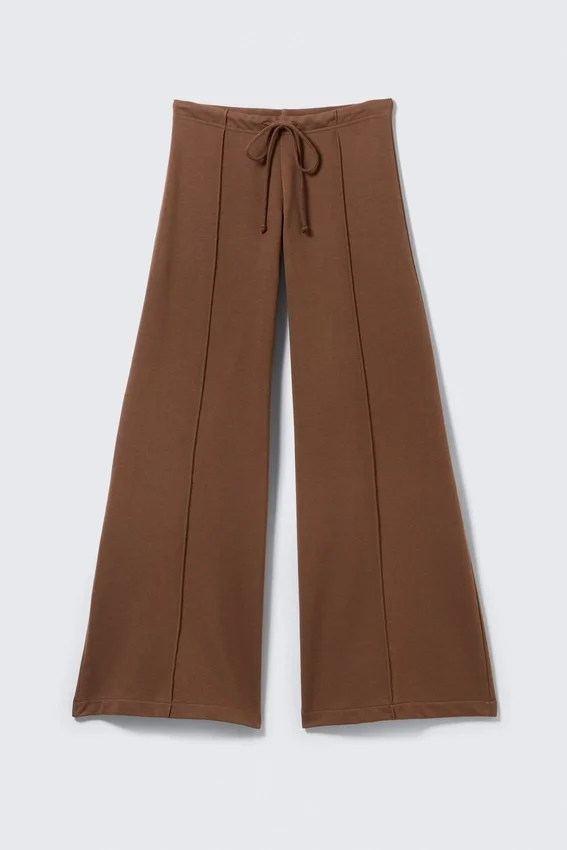 Pantalones de chándal de talle bajo, holgados y de pierna ancha – Marrón Pantalones de chándal de talle bajo, holgados y de pierna ancha – Marrón