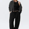 Pantalones de chándal holgados de tejido grueso – Negro Pantalones de chándal holgados de tejido grueso – Negro