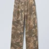 Pantalones de chándal holgados estampados – Caqui – Woodland Pantalones de chándal holgados estampados – Caqui – Woodland