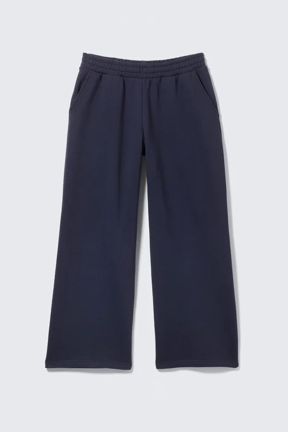 Pantalones de chándal holgados, largos y de tejido grueso – Azul oscuro Pantalones de chándal holgados, largos y de tejido grueso – Azul oscuro